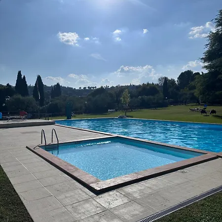 L'oliveto Garden And Swimming Pool *